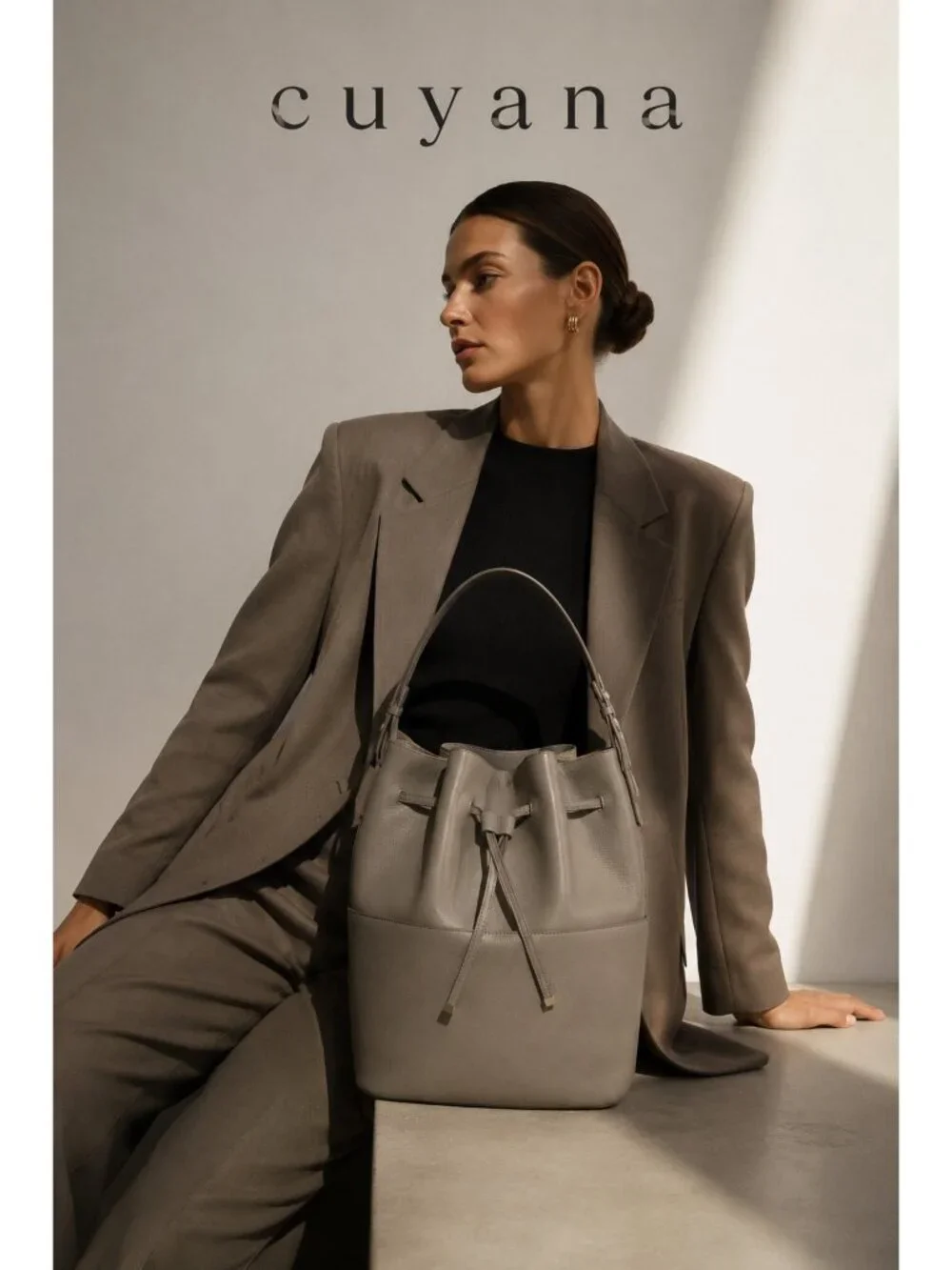 Cuyana Gray Saffiano Leather Bucket Bag Drawstring Shoulder Tote